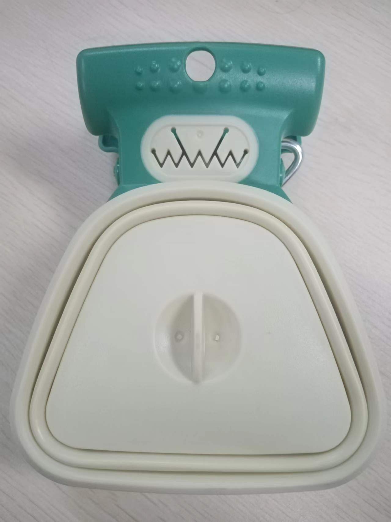 Pet Dog Poop Bag Dispenser Travel Foldable Poop Spoon-bestbarkbargainsg.com